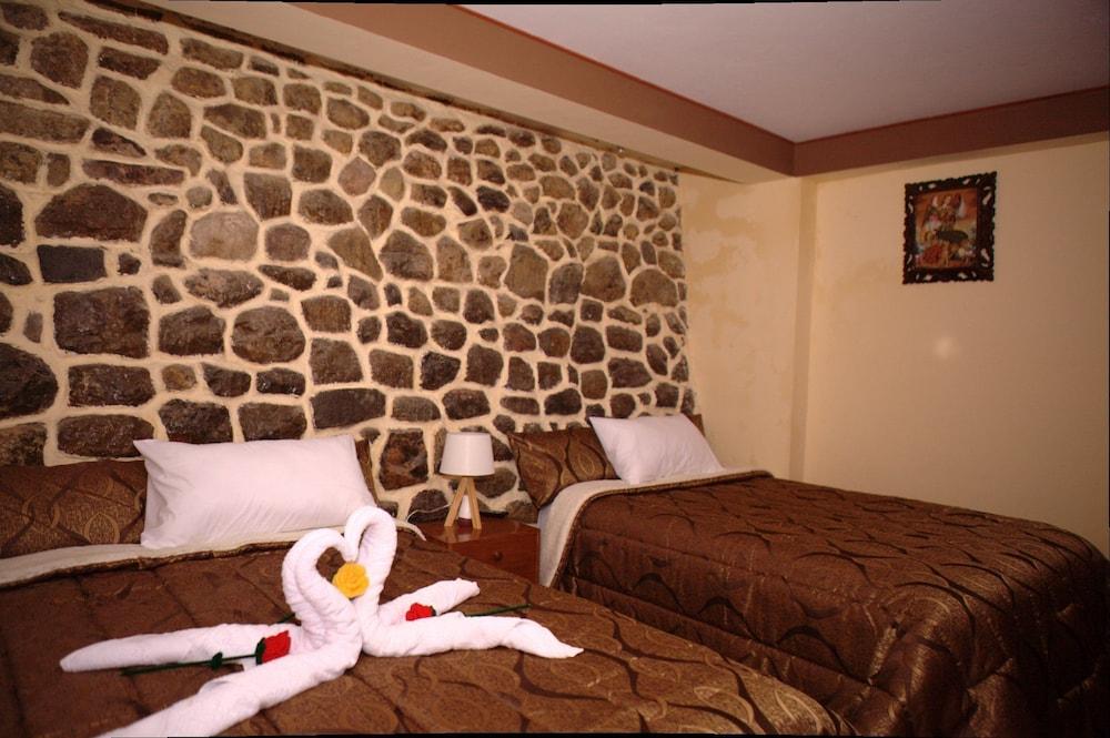 Marco Wasi - San Blas Hotel